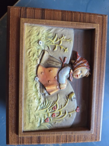 Music box vintage goebel - music,
