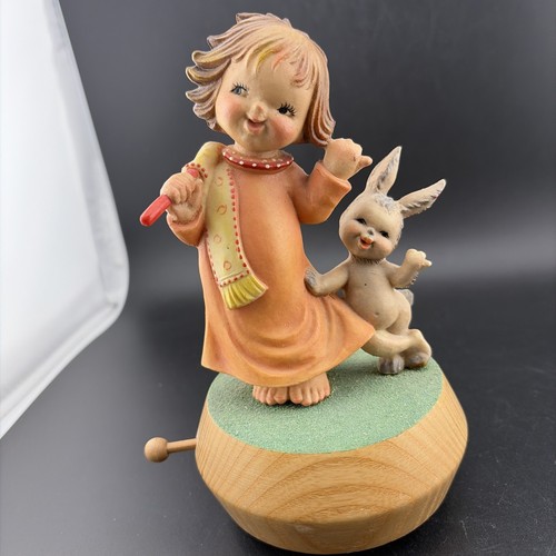 Music box vintage anri - music,