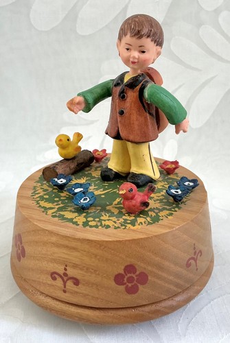 Music box vintage anri - music,