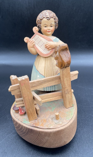 Music box vintage anri - music,